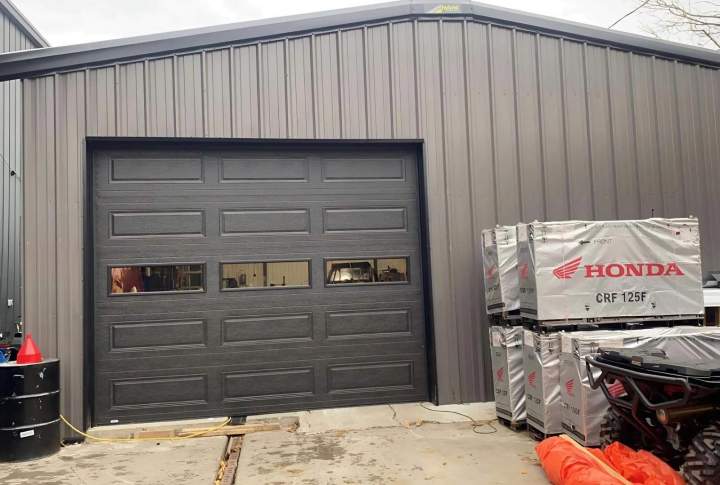 High end garage door fabrication Gatineau