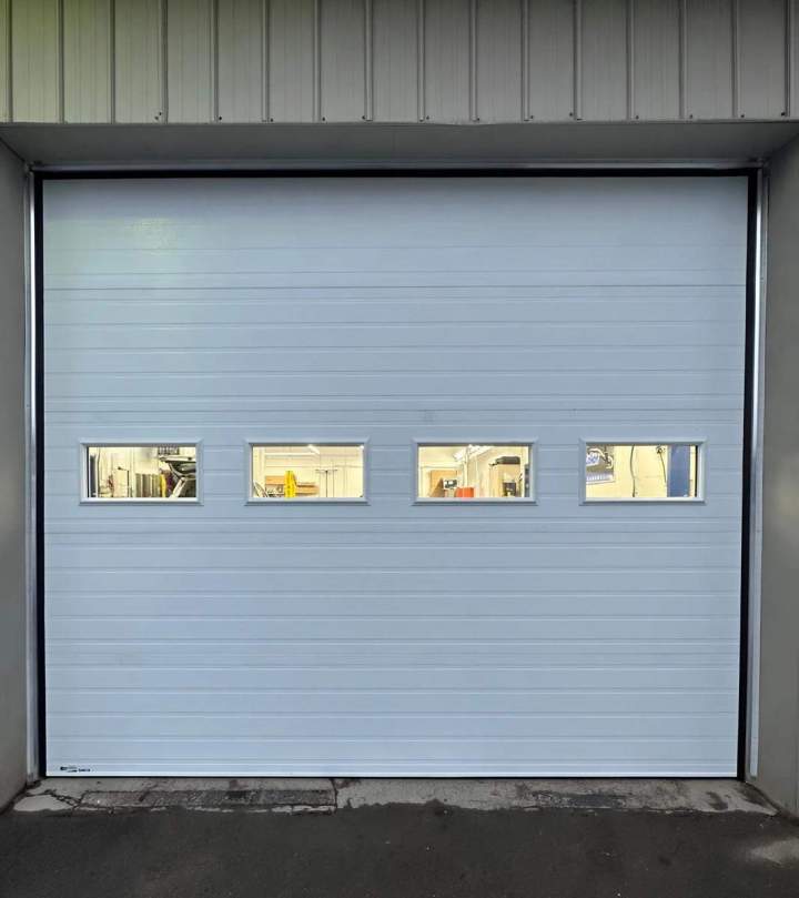 Residential garage door manufacturing Gatineau